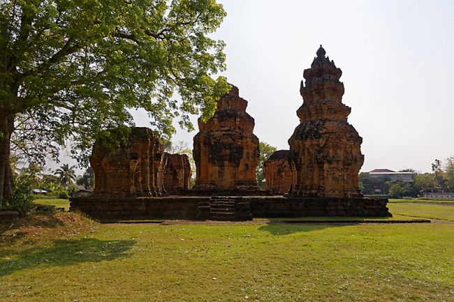 Prasat Sikhoraphum-MAR15-018